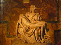 a Michelangelo Pietája a Bazilikában
